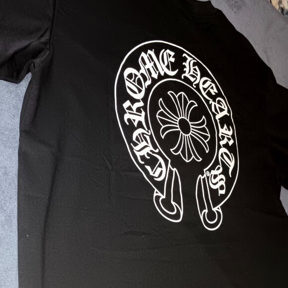 CHROME HEARTS Black CLASSIC Horseshoe Crew Neck Short Sleeve T-Shirt LARGE (NEW) - Picture 4 of 7